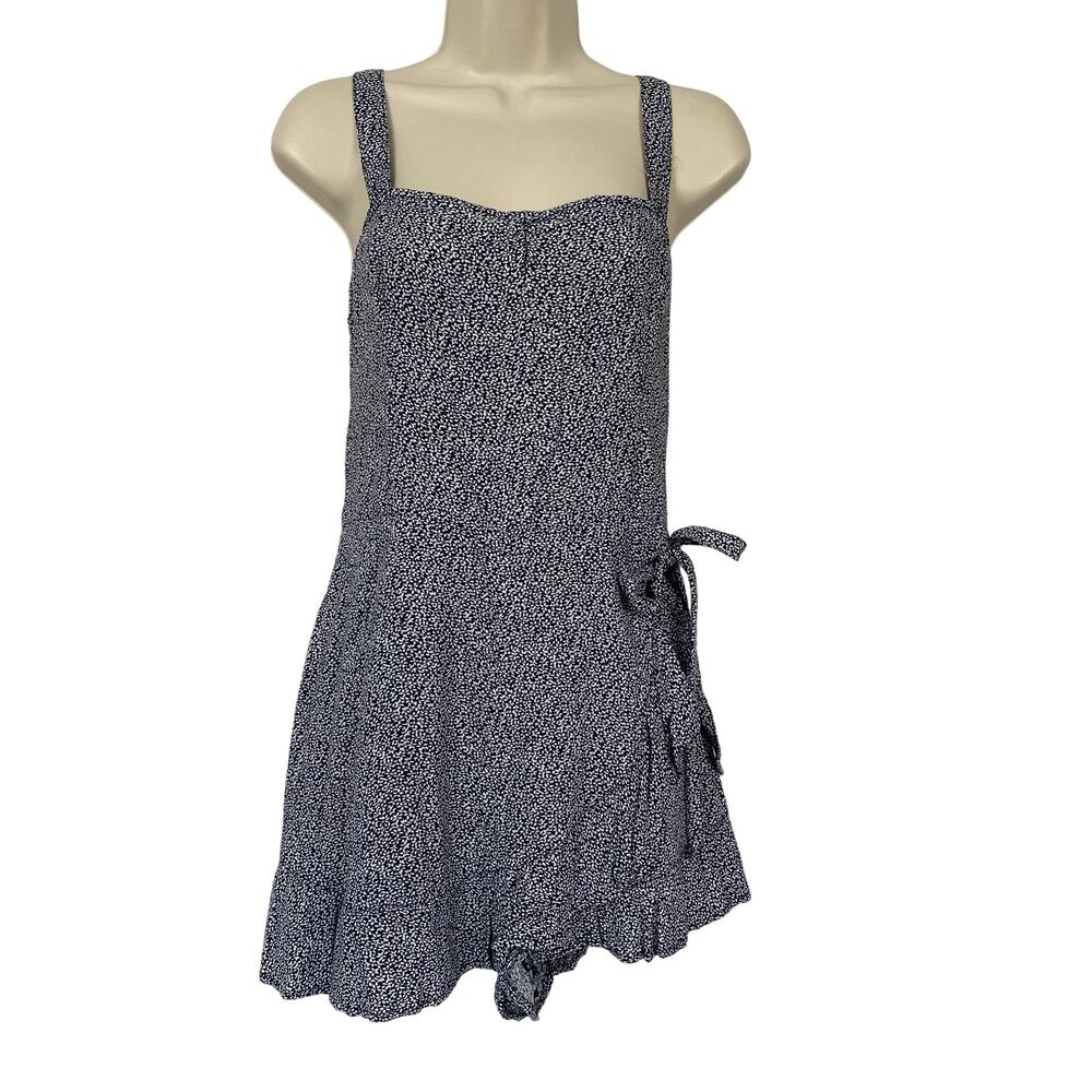 Hollister Romper Medium Blue Ditsy Floral Ruffle Wrap Skort Summer Retro 90s